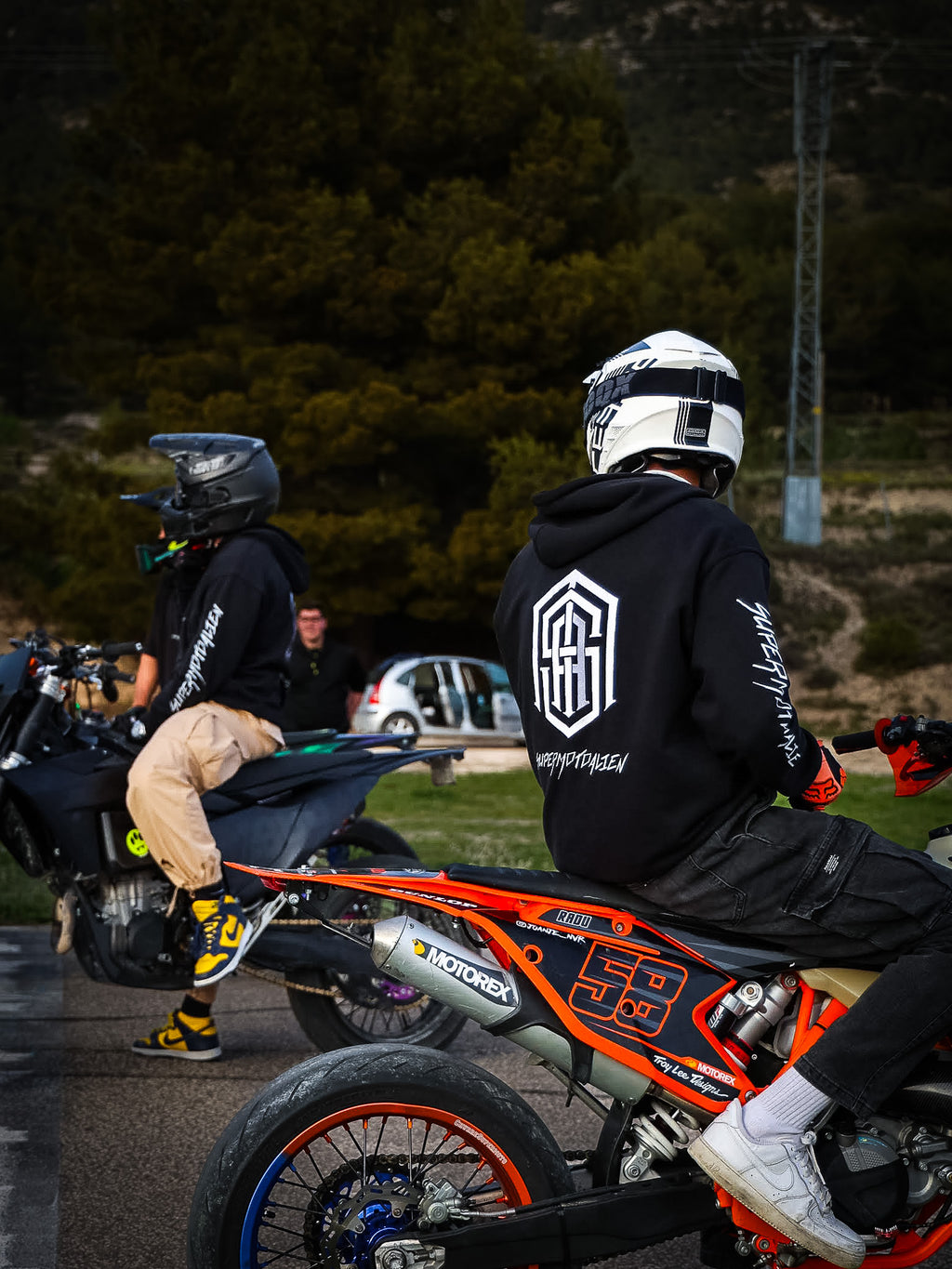 SUPERMOTOALIEN HOODIE — BLACK