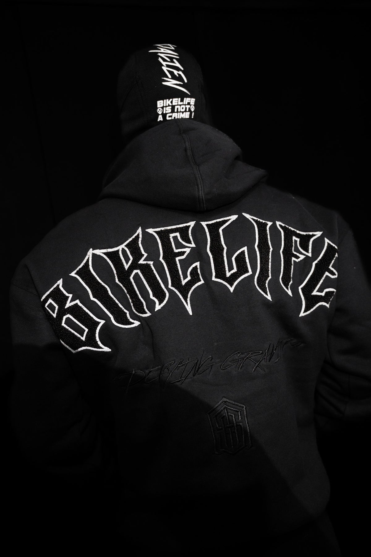 BIKE LIFE REFLECTIVE HOODIE — BLACK