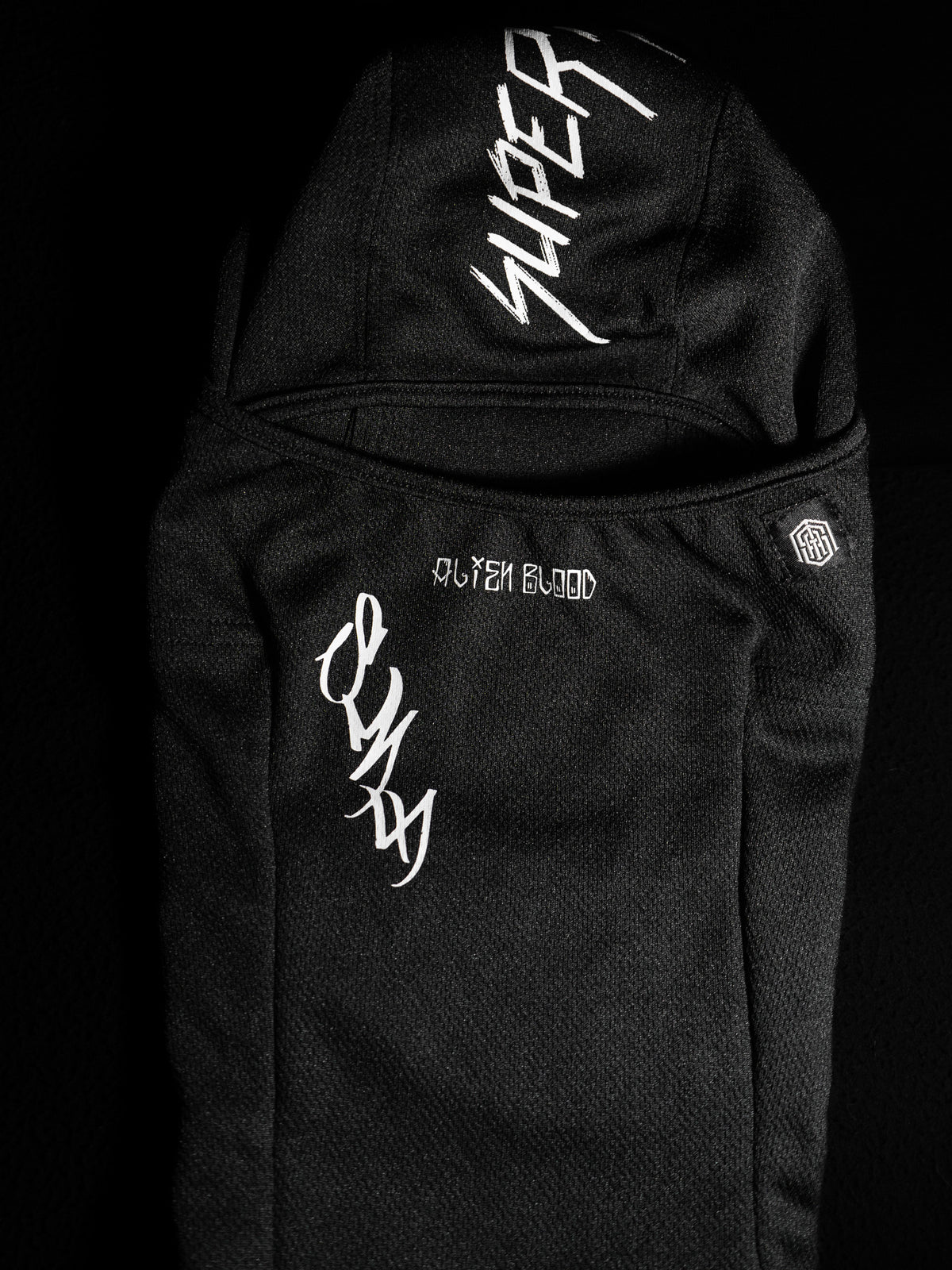 BALACLAVA ALIEN BLOOD — BLACK