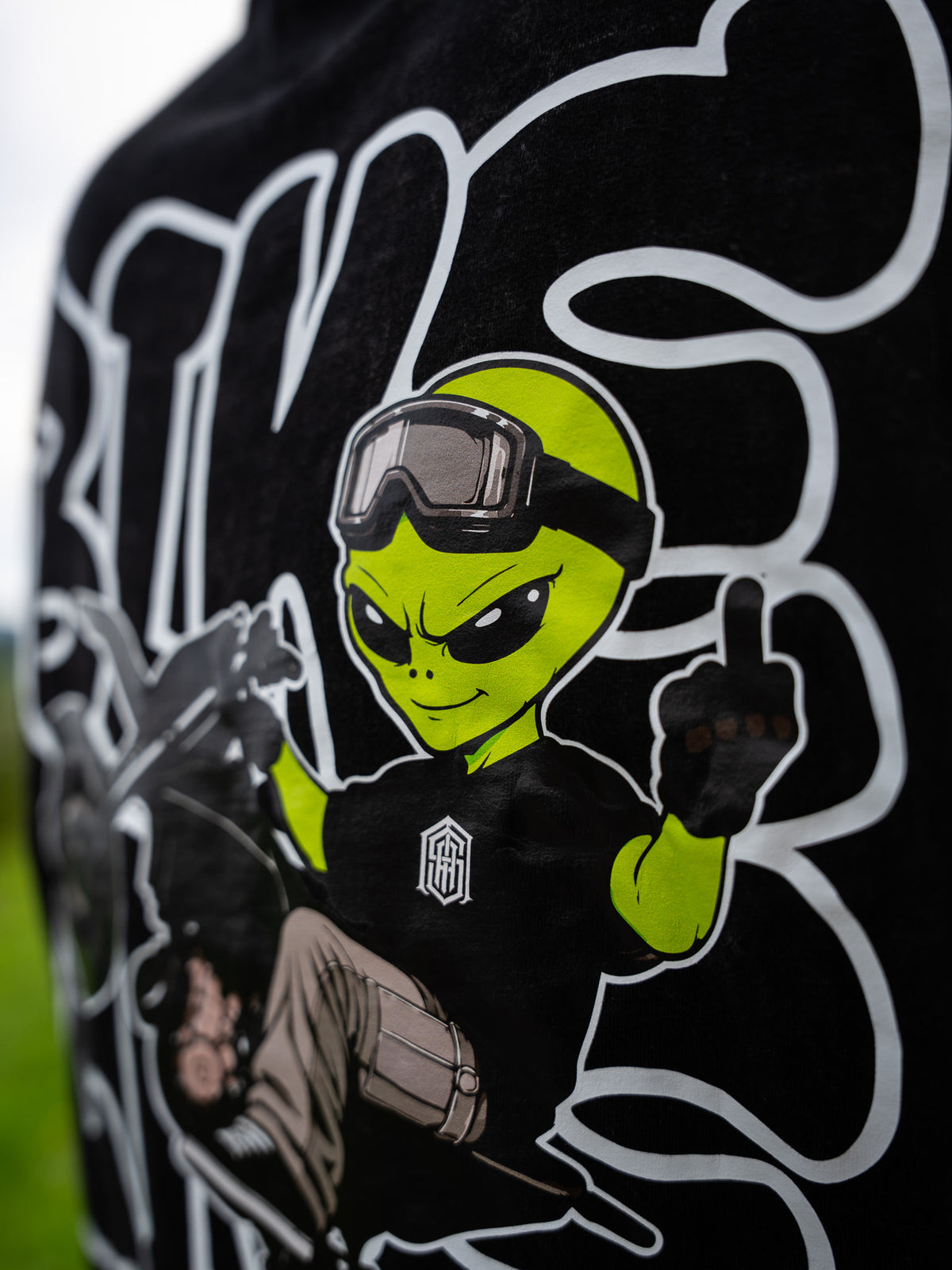 PRE-VENTA BIKE LIFE: NOT FROM THIS PLANET T-SHIRT — ACID WASH BLACK